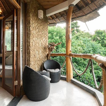 Bukit Surf Villa Uluwatu Buitenkant foto