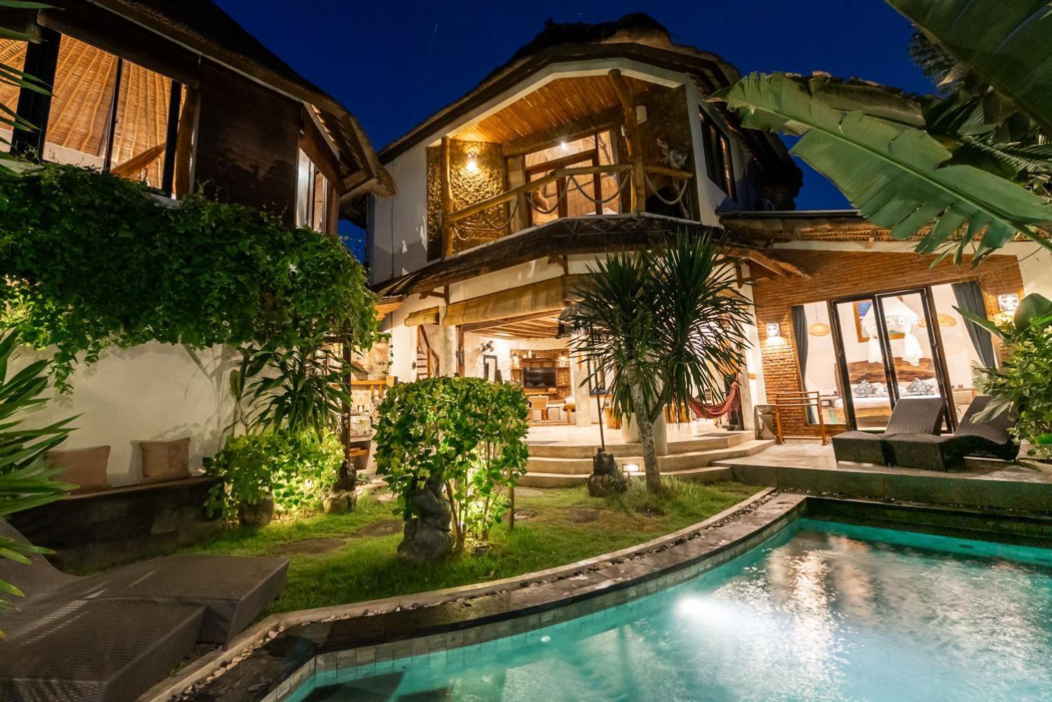 Bukit Surf Villa Uluwatu Buitenkant foto